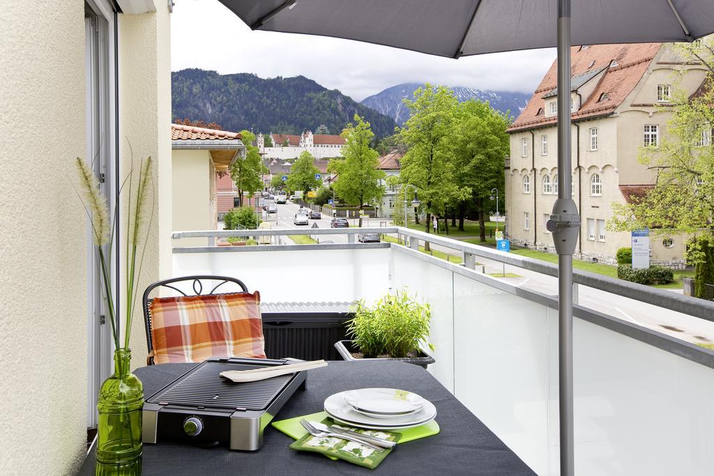 Ferienwohnung Schlossblick - City ฟุสเซ่น ภายนอก รูปภาพ